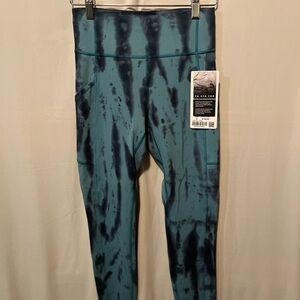 Lululemon Athletica Blue Tie-Dye Leggings